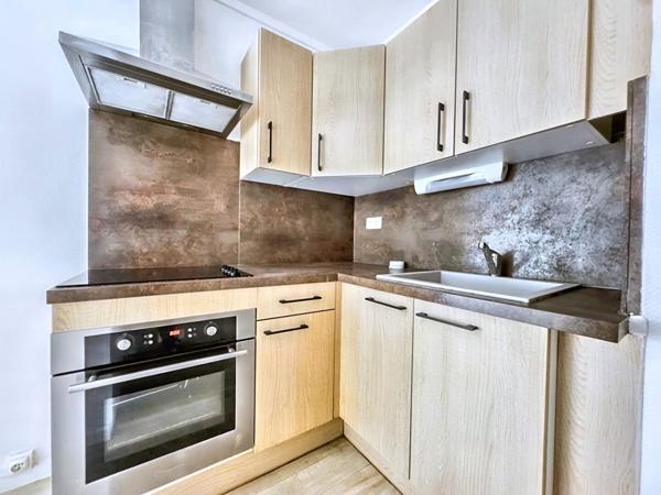 Nantes T2- 38.65 m2-BALCON-CAVE-ASCENSEUR,  
Nantes 44300