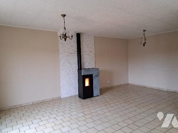 Maison jumelée en très bon état