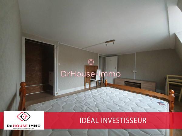 Immeuble à vendre 15 pièces de 200 m²