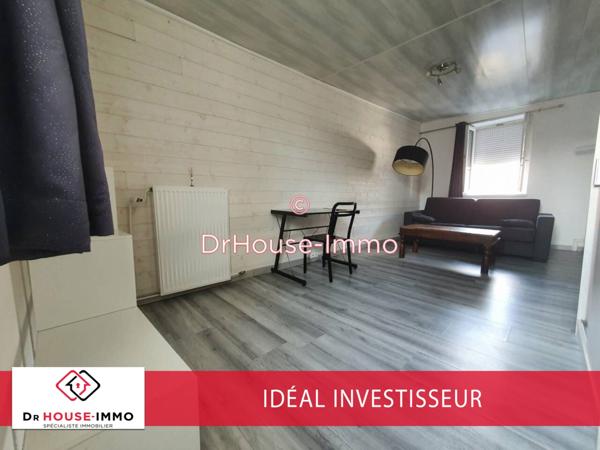 Immeuble à vendre 15 pièces de 200 m²