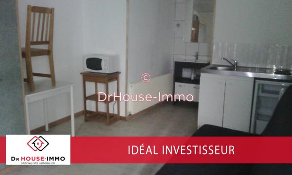 Immeuble à vendre 15 pièces de 200 m²