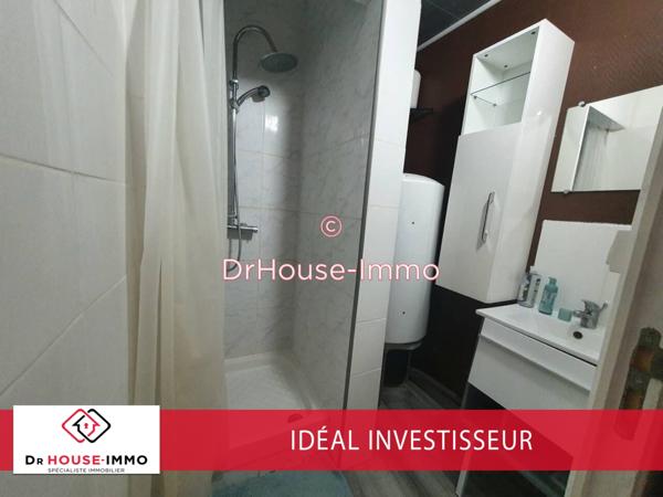 Immeuble à vendre 15 pièces de 200 m²