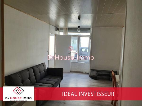 Immeuble à vendre 15 pièces de 200 m²