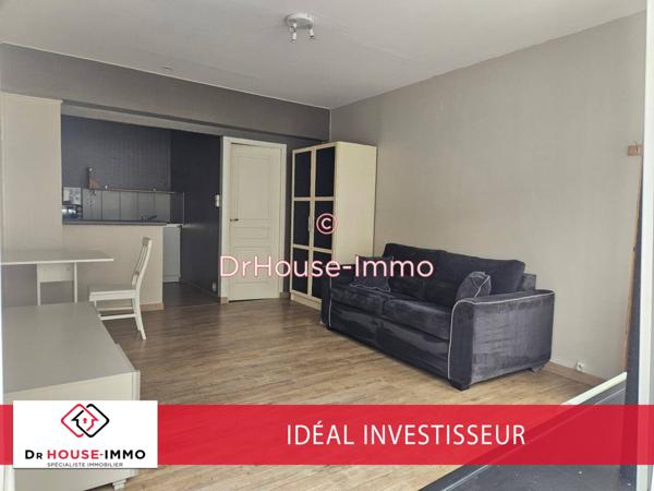 Immeuble à vendre 15 pièces de 200 m²