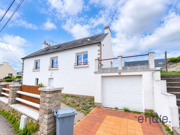 Quimper – Maison 4 chambres avec sous-sol complet et jardin