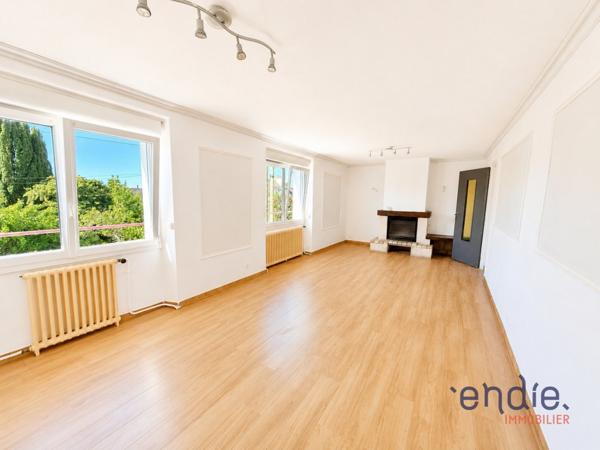 Quimper – Maison 4 chambres avec sous-sol complet et jardin