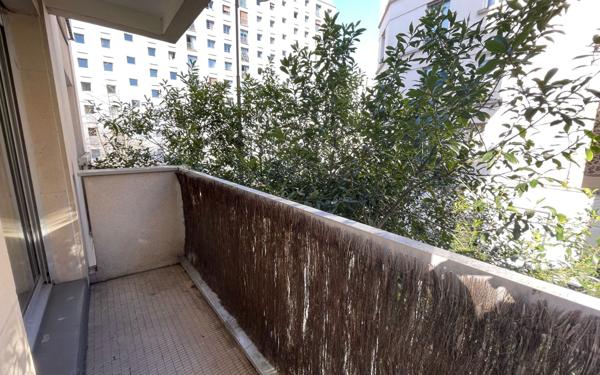 Appartement à louer    3 pièces • 58,18 m2 Paris 15