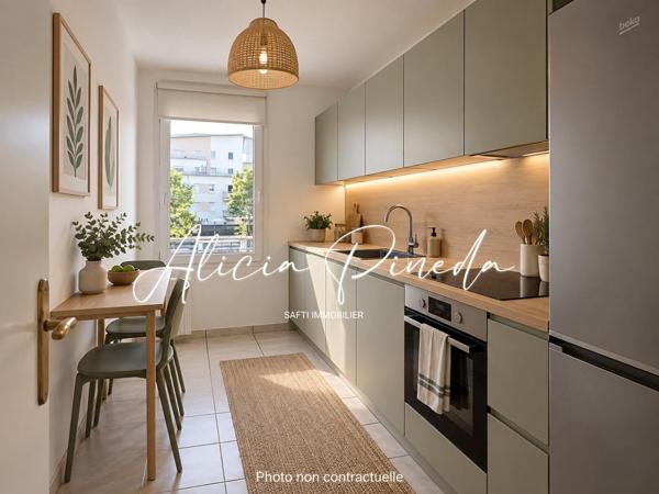 T2 lumineux plein sud avec balcon & parking