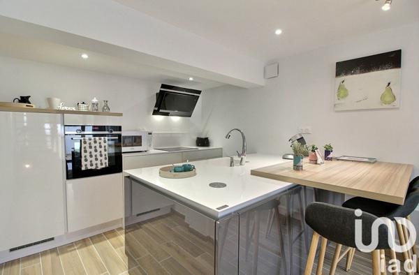 Duplex 2 pièces de 35 m² à Combrit (29120)