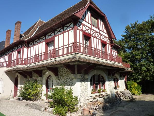 Bridoré (37600) Manoir anglo normand entre Loches et Beauval, idéal pour chambres d'hotes