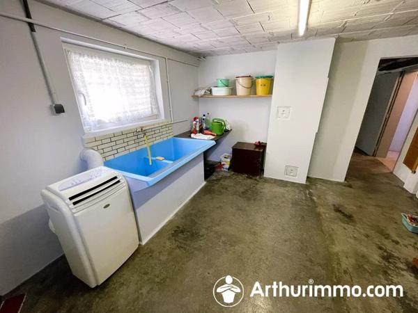 Vente                                                      Maison
                        
                     8 pièces                      198 m2                     à Seloncourt