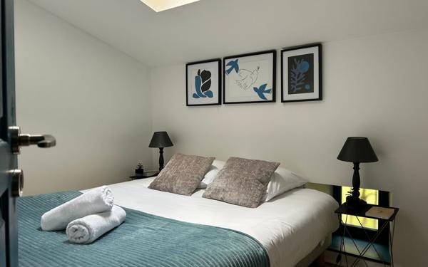 Immeuble à vendre    4 pièces • 89 m2 La Rochelle