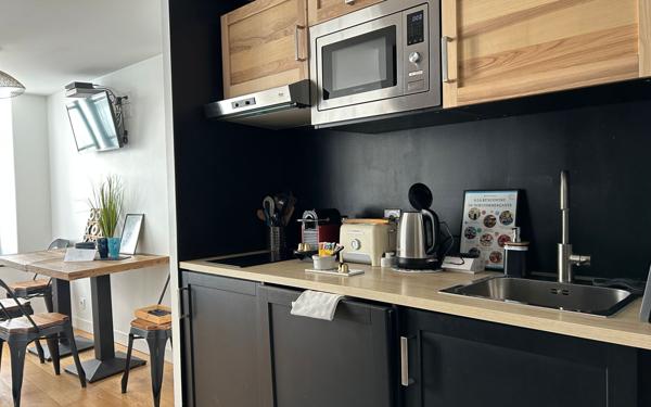 Immeuble à vendre    4 pièces • 89 m2 La Rochelle