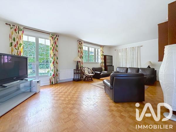 Maison à vendre 8 pièces 212 m² Mennecy