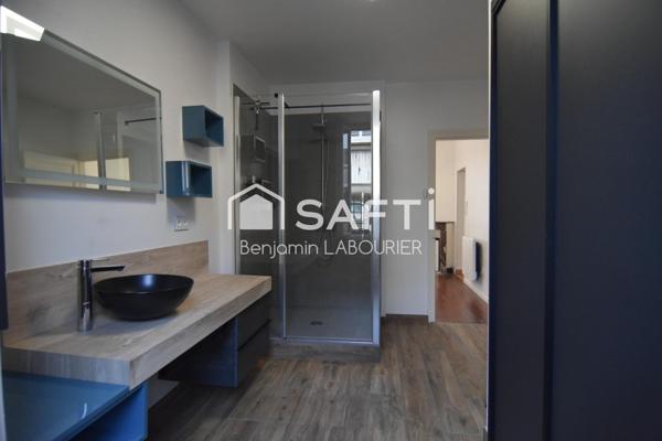 Maison lumineuse avec cour – Quartier Arboretum