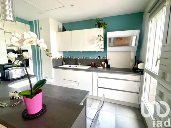 Apartment for sale 4 rooms 91 m² Yerres