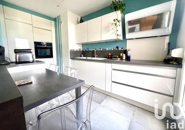 Apartment for sale 4 rooms 91 m² Yerres