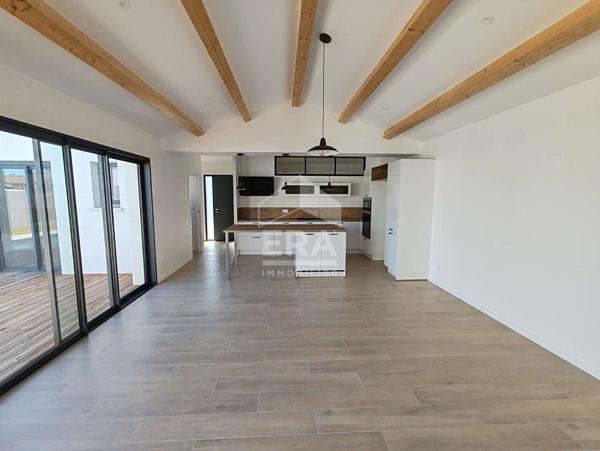 Maison Le thou de 139m2 avec piscine.