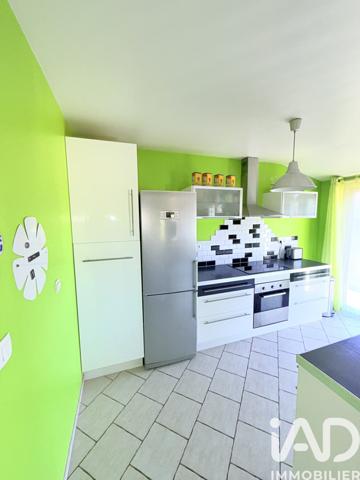 Maison à vendre 6 pièces 135 m² Charmes