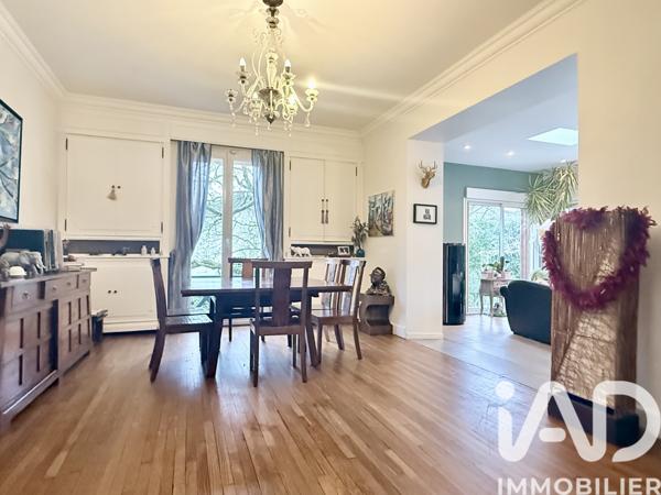 Maison à vendre 7 pièces 231 m² Neuilly-Plaisance