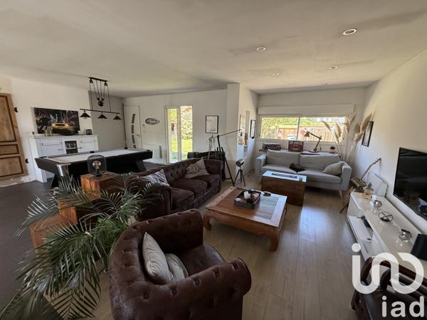 Maison traditionnelle 4 pièces de 133 m² à Baziège (31450)