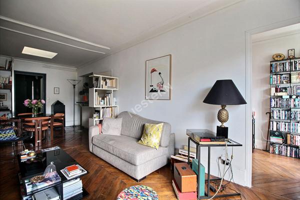 Appartement Paris 2/3 pièces de 47.90 m2 - 2 balcons