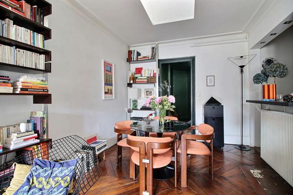 Appartement Paris 2/3 pièces de 47.90 m2 - 2 balcons