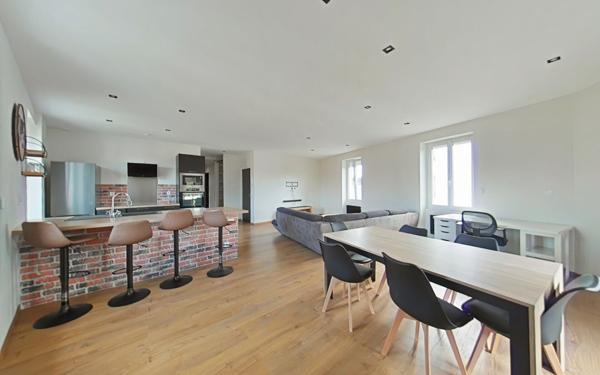 Appartement à louer    4 pièces •  Romans-sur-Isère