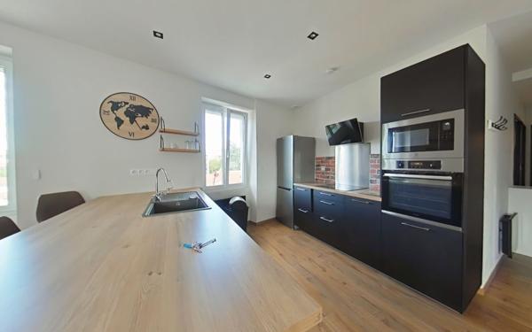 Appartement à louer    4 pièces •  Romans-sur-Isère