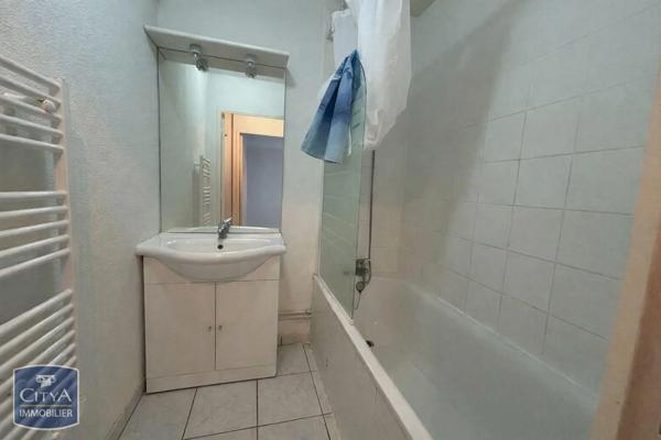 Appartement à louer 2 pièces 44.1m²
