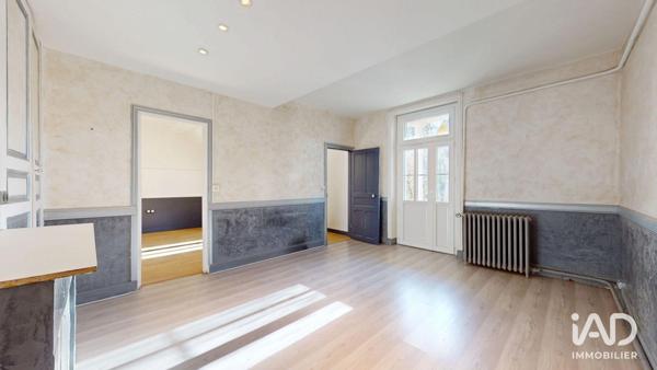 Location bureaux 52 m² Le Cendre