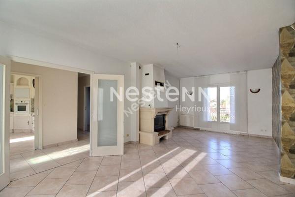 Saint Pierre De Chandieu 5 pièces 123.98 m2 sur 865m² de parcelle - DPE :F