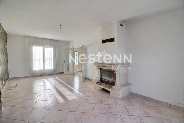 Saint Pierre De Chandieu 5 pièces 123.98 m2 sur 865m² de parcelle - DPE :F