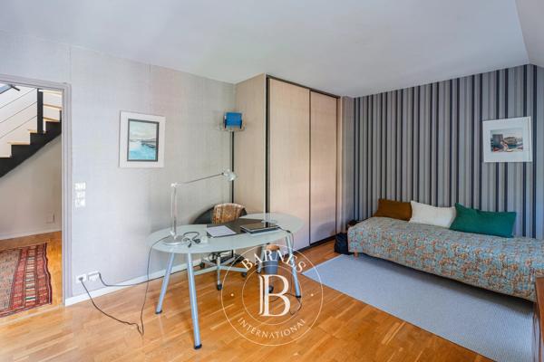 Ville-d'Avray, Maison de ville 3 Chambres -  210 m² à vendre