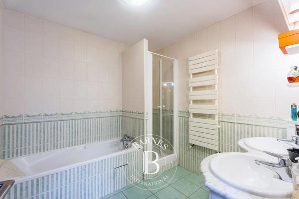 Ville-d'Avray, Maison de ville 3 Chambres -  210 m² à vendre