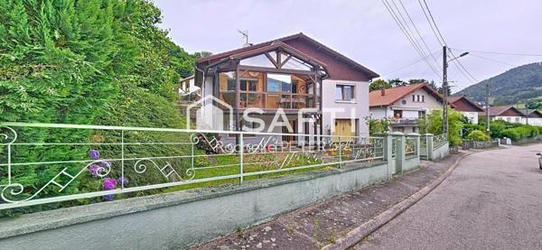 Maison familiale à Cornimont – Proche écoles, commerces et pistes de ski !