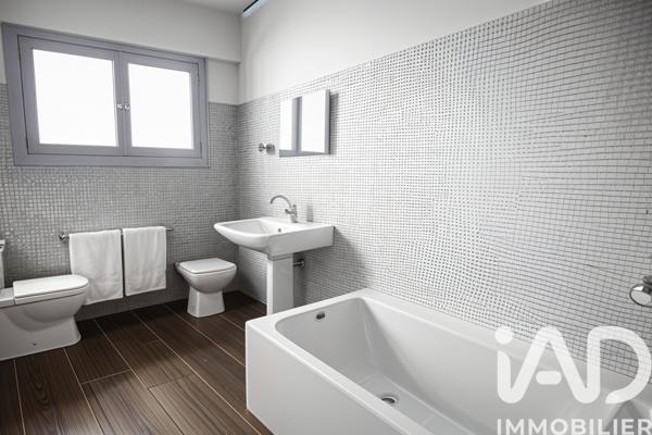 Maison à vendre 9 pièces 197 m² Blanquefort