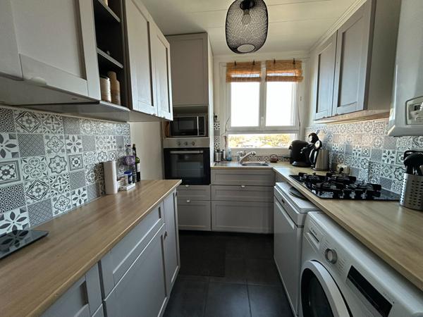 Appartement Eysines 3 pièce(s) 63.88 m2