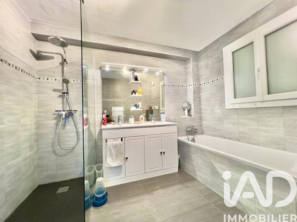 Maison à vendre 4 pièces 103 m² Fréjus