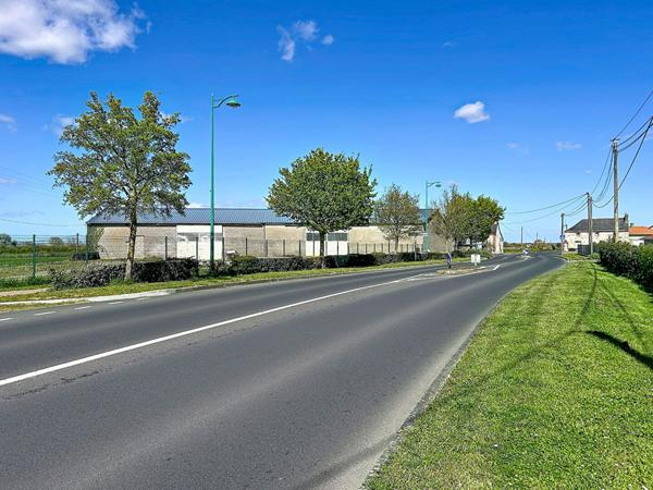 Local d'activité Montilliers