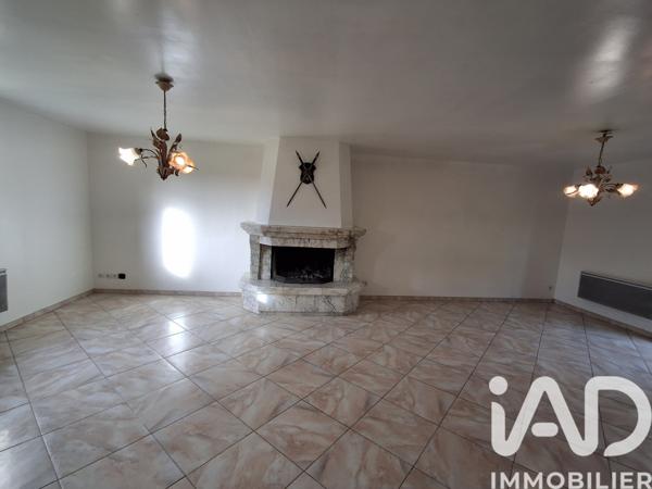 Maison à vendre 5 pièces 99 m² Charmont-en-Beauce