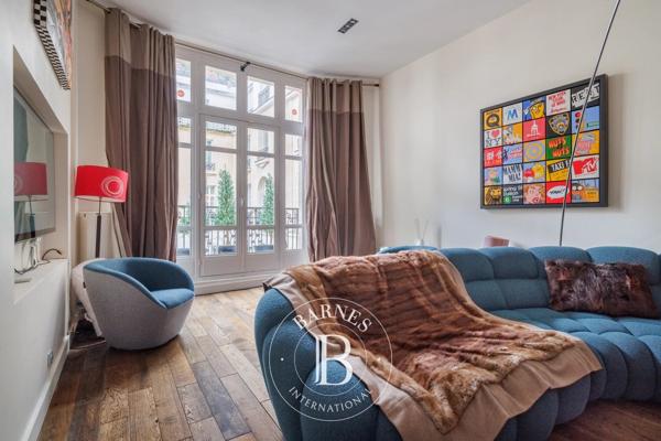 Paris 16ème, Hôtel particulier 5 Chambres -  340 m² à vendre