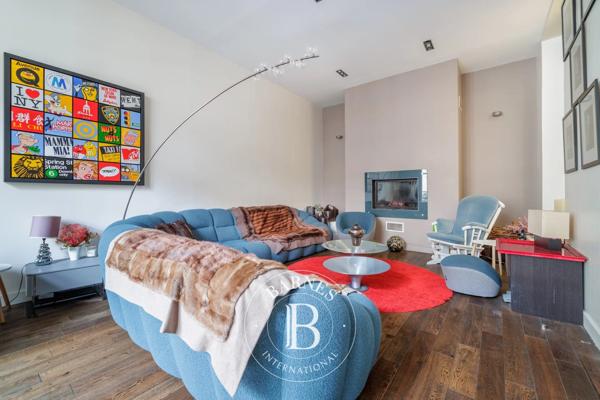 Paris 16ème, Hôtel particulier 5 Chambres -  340 m² à vendre