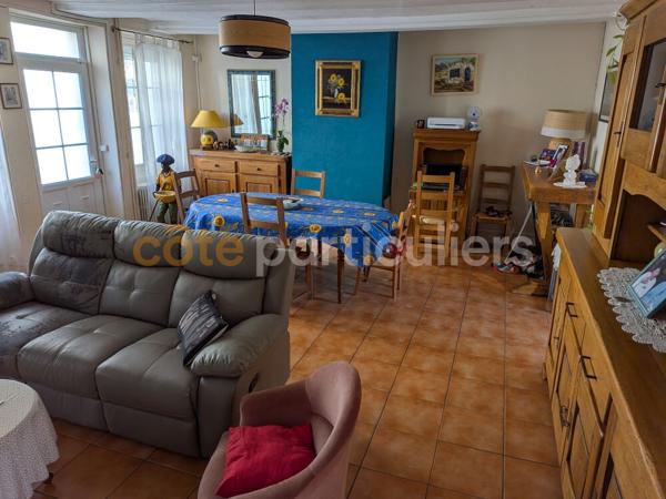 Vente
                Maison126 m² - 6 Pièces -
                    CHATEAU RENARD (45220)
