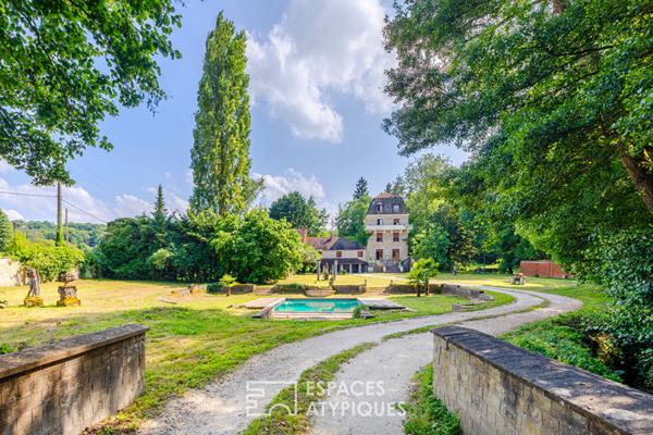 Maison de maitre unique avec parc, étang, grotte, cascade et piscine, au coeur de la Vallée de Chevreuse