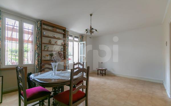 Maison à vendre    4 pièces •  Saint-Maur-des-Fossés