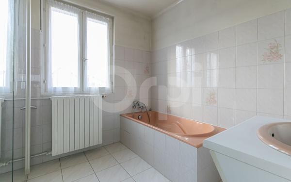 Maison à vendre    4 pièces •  Saint-Maur-des-Fossés