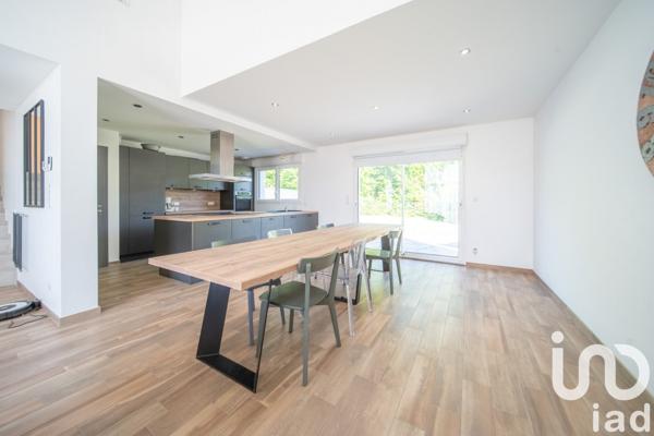 Maison 4 pièces de 144 m² à Villerupt (54190)