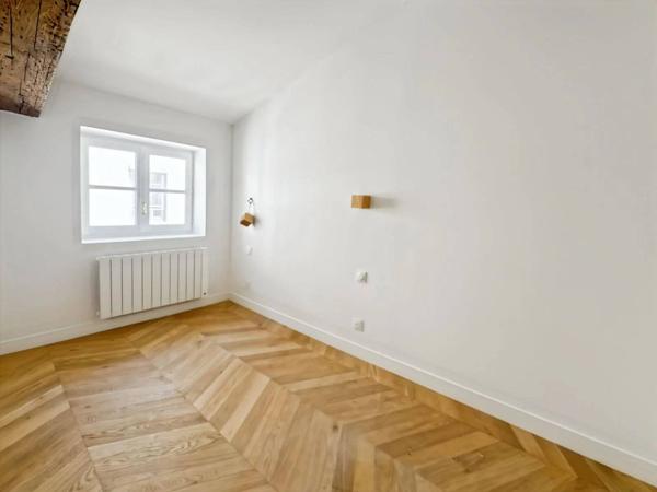 APPARTEMENT T3 - HYPER CENTRE - RUE DES MARRONNIERS