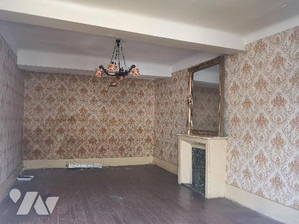 Ancerville centre, maison de village à fort potentiel avec intérieur à rénover